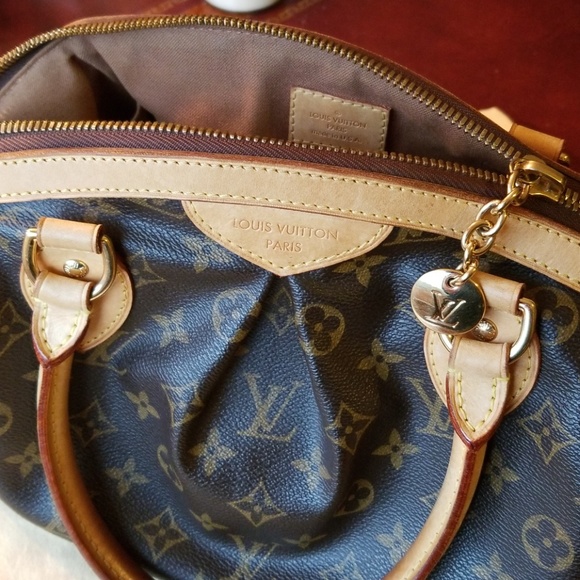 Authentic LOUIS VUITTON Tivoli purse. - Picture 5 of 8